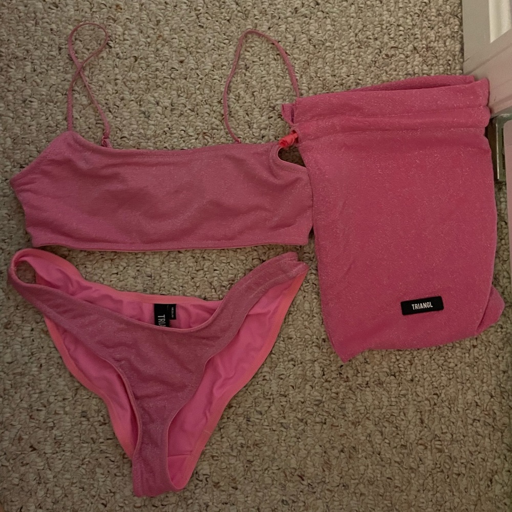 Women’s Triangl size medium pink sparkly bikini